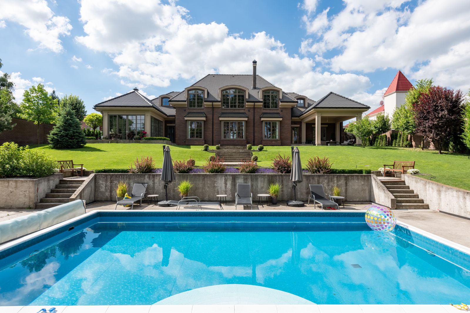 Build With Care — Curdes Pools